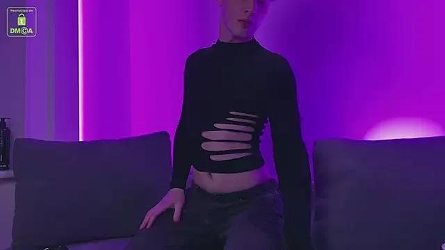 PeterReese from StripChat is Freechat