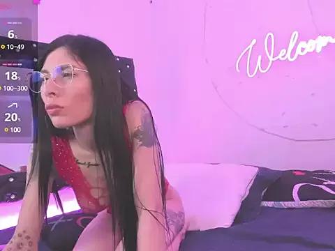 PetiteDeep- from StripChat is Freechat