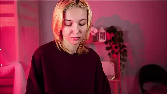 PhilippaAdamas from StripChat is Freechat