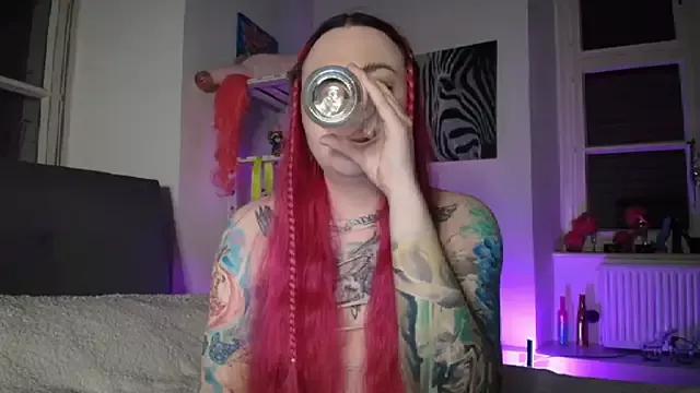 Check-out our cam rooms range and converse on a personal level with our delicious livecams streamers, showing off their spicy curves and toys.