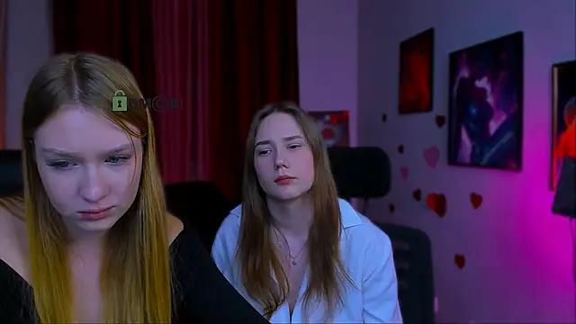 playful_sophie from StripChat is Freechat