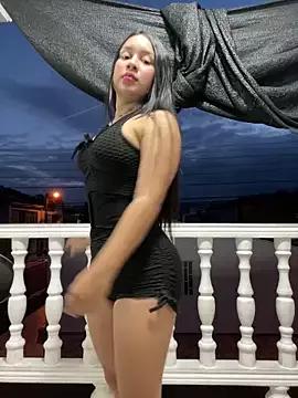 Pretty_Isadora from StripChat is Freechat