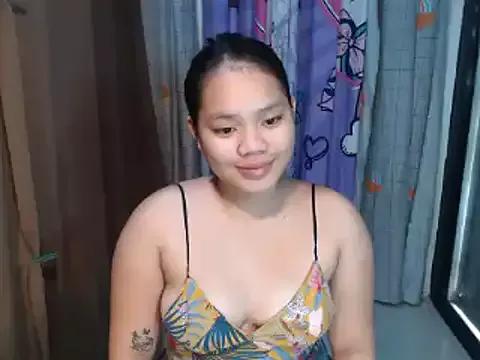 prettykrysgirl from StripChat is Freechat