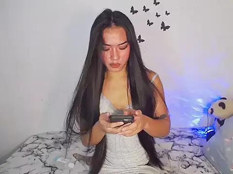 PrettyMeh from StripChat is Freechat