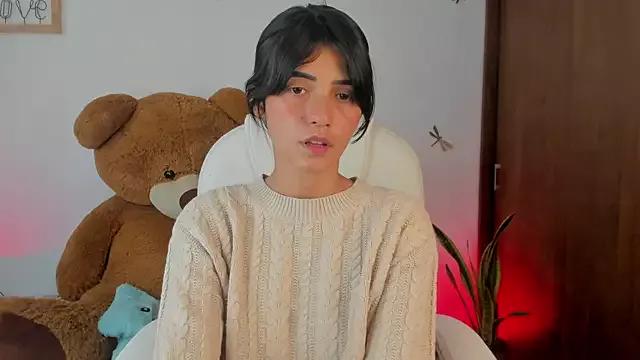 princessluna_19 from StripChat is Freechat