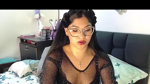 Prins_jazmin from StripChat is Freechat