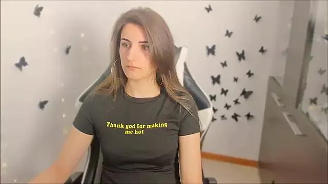 Check-out our cam rooms range and converse on a personal level with our delicious livecams streamers, showing off their spicy curves and toys.