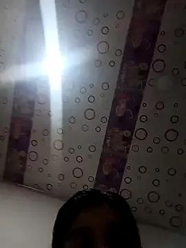 queemking from StripChat is Freechat
