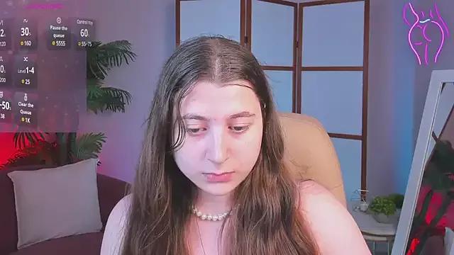Queen_Michelle_ from StripChat is Freechat
