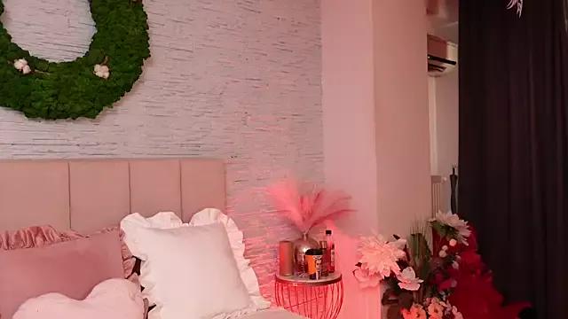 RachelSwaan from StripChat is Freechat