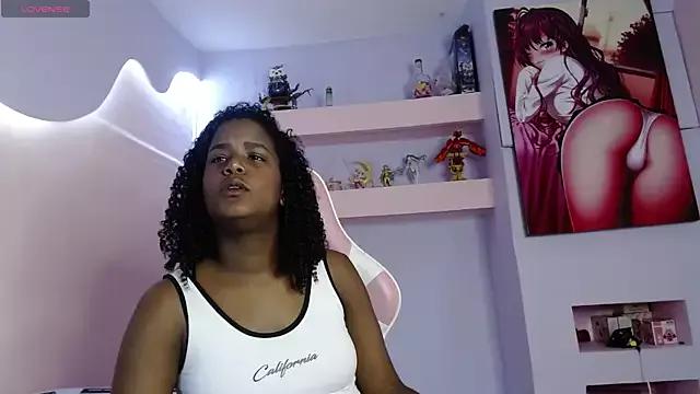 RavennTaylor from StripChat is Freechat