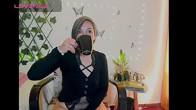 Check-out our cam rooms range and converse on a personal level with our delicious livecams streamers, showing off their spicy curves and toys.