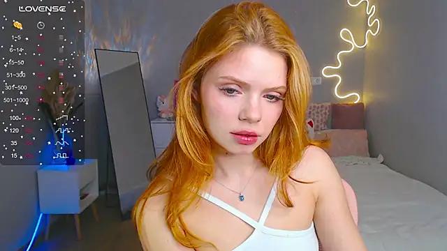 Red__Candy from StripChat is Freechat