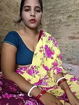 RED_CHILLY_QUEEN from StripChat is Freechat