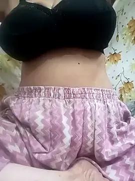 Ritika_ranii from StripChat is Freechat