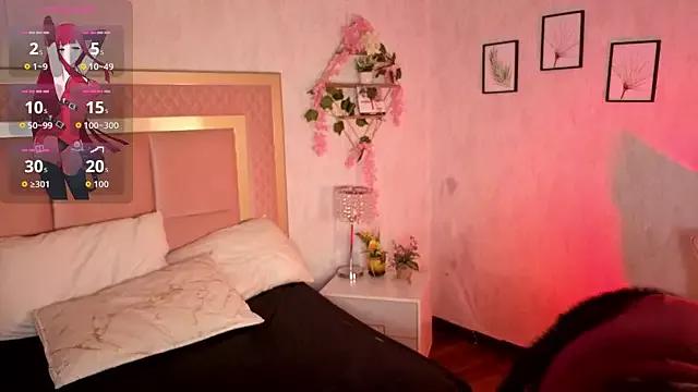 RobinBennett from StripChat is Freechat