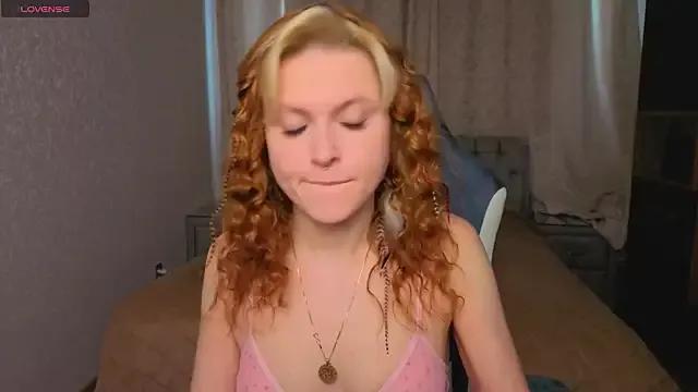 rocky_foxy from StripChat is Freechat