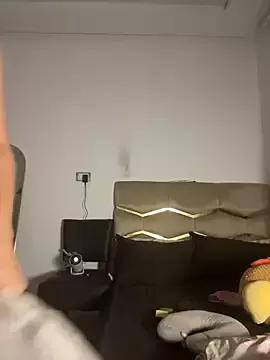 Photos of Roroo002 from StripChat is Freechat