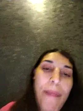 Rosanna_Rennie from StripChat is Freechat