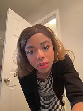 rosasim from StripChat is Freechat