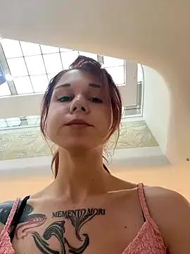 rosiessecret from StripChat is Freechat