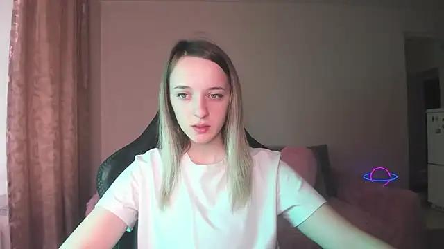RouseReed from StripChat is Freechat