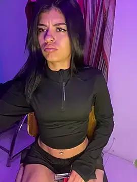 RoxanneHanz from StripChat is Freechat