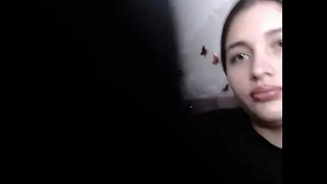 roxy_rosse from StripChat is Freechat