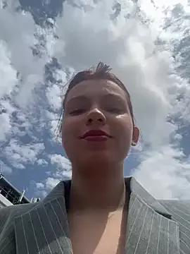 Roxyboomy from StripChat is Freechat