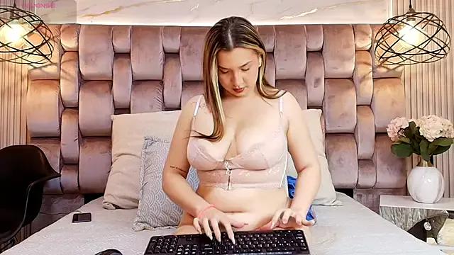 Check-out our cam rooms range and converse on a personal level with our delicious livecams streamers, showing off their spicy curves and toys.