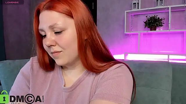 Ruth_Oliver from StripChat is Freechat