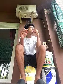 Ryan-hot from StripChat is Freechat
