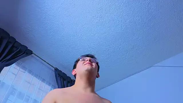 Ryan_Doretti from StripChat is Freechat