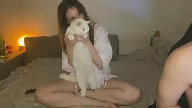 Sabrinaanddaniel from StripChat is Freechat