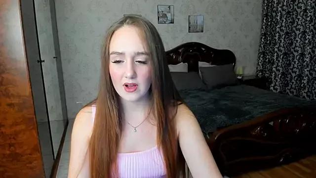 SabrinaCandi from StripChat is Freechat