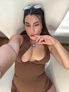 SaharaRush_ from StripChat is Freechat