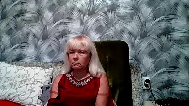 sakura_blonde from StripChat is Freechat