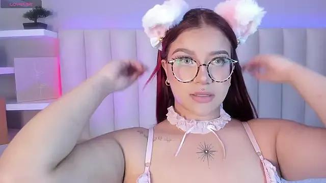 Check-out our cam rooms range and converse on a personal level with our delicious livecams streamers, showing off their spicy curves and toys.