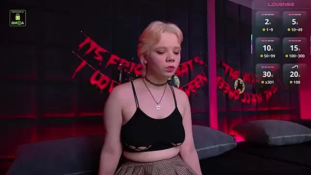 Check-out our cam rooms range and converse on a personal level with our delicious livecams streamers, showing off their spicy curves and toys.