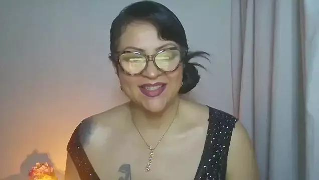 Salma__ from StripChat is Freechat
