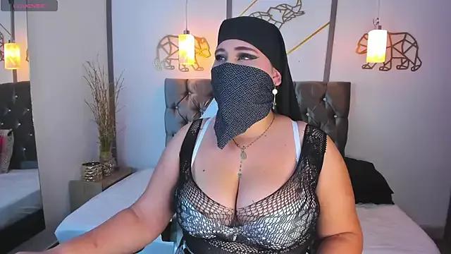 SalmaZaman from StripChat is Freechat