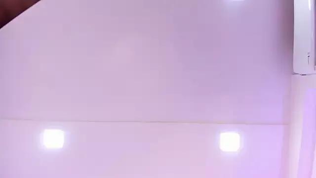 SalomeeBell from StripChat is Freechat