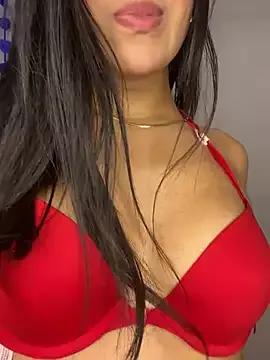 Samanta-Pink from StripChat is Freechat