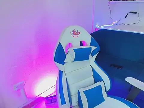 Samantha_Martiness from StripChat is Freechat