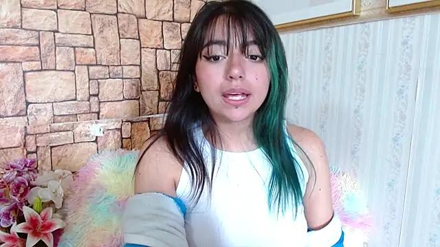 Check-out our cam rooms range and converse on a personal level with our delicious livecams streamers, showing off their spicy curves and toys.