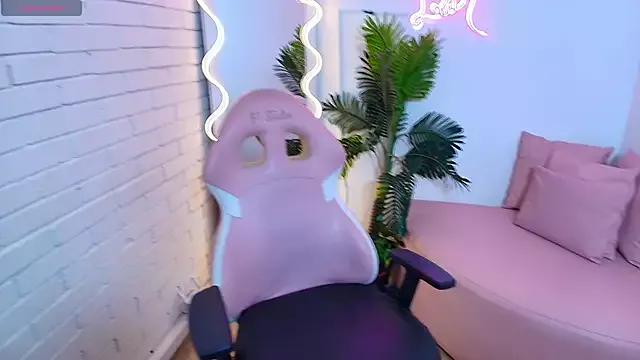 Check-out our cam rooms range and converse on a personal level with our delicious livecams streamers, showing off their spicy curves and toys.