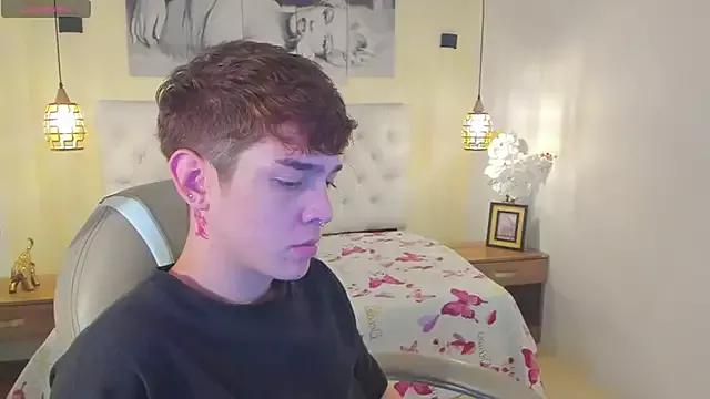 Samuelwest_ from StripChat is Freechat