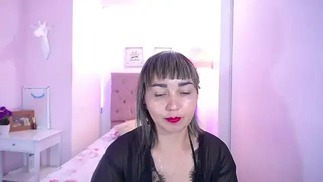 Sandra_Crowley from StripChat is Freechat