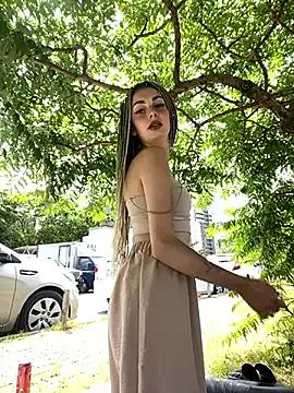 SandraCarter from StripChat is Freechat