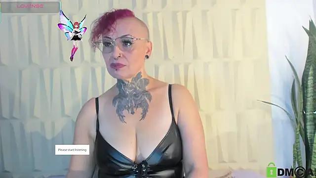 Check-out our cam rooms range and converse on a personal level with our delicious livecams streamers, showing off their spicy curves and toys.
